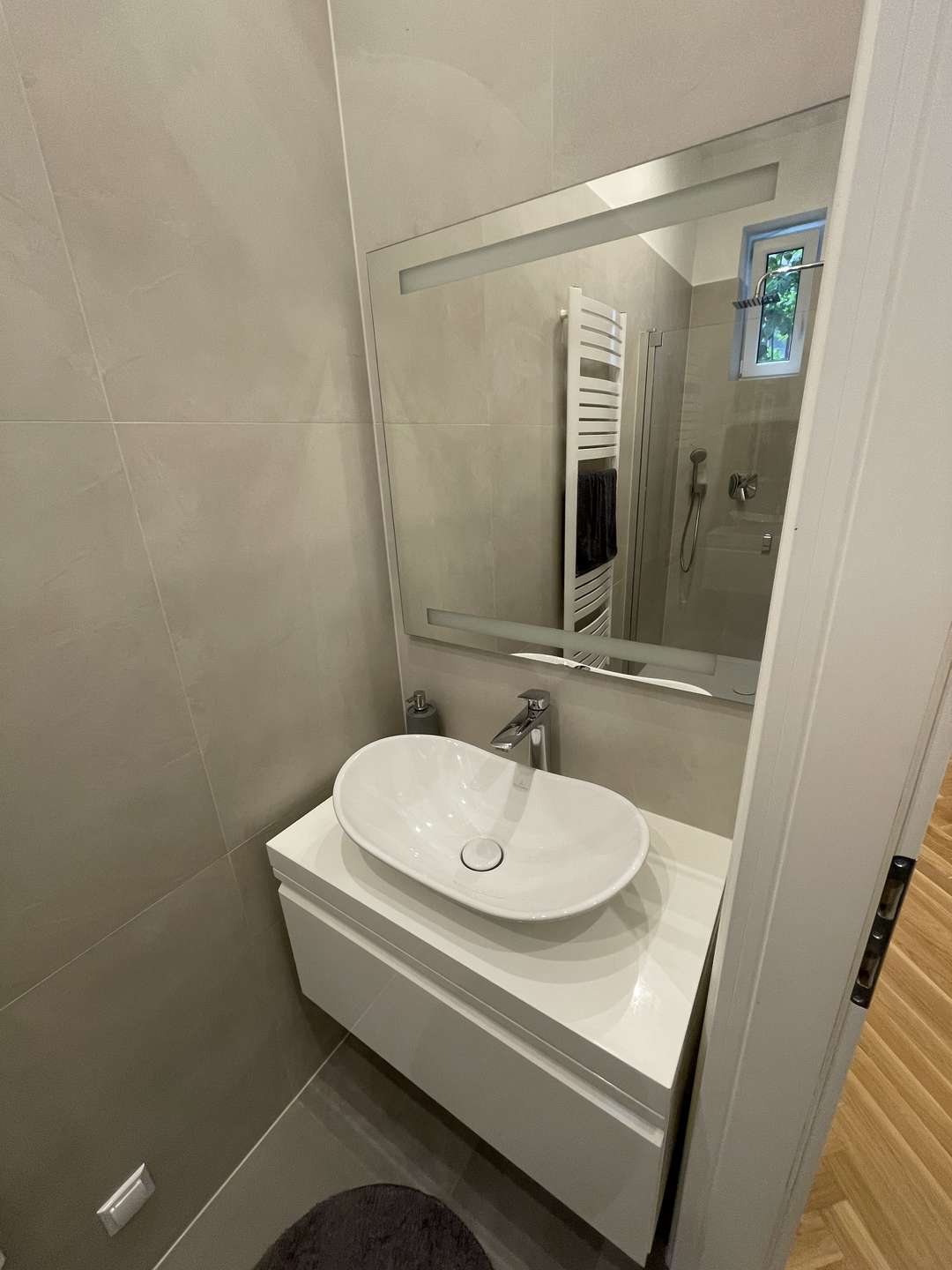 4321119-Ld2zwSutD3qqY64u8gZjsswM-IMG_4283