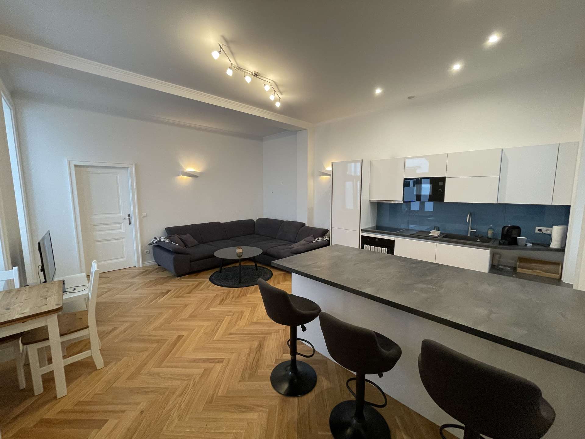 4321119-fDx9p4Lf4p28rXShW9X9LBDR-IMG_4280